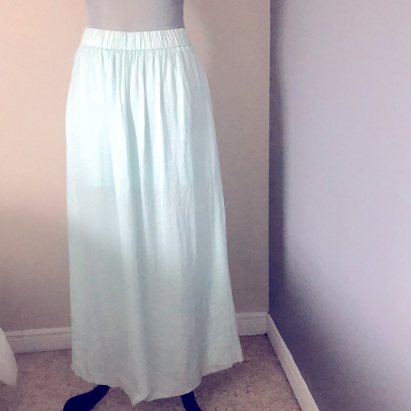 Aritzia long skirt - Picture 2 of 3